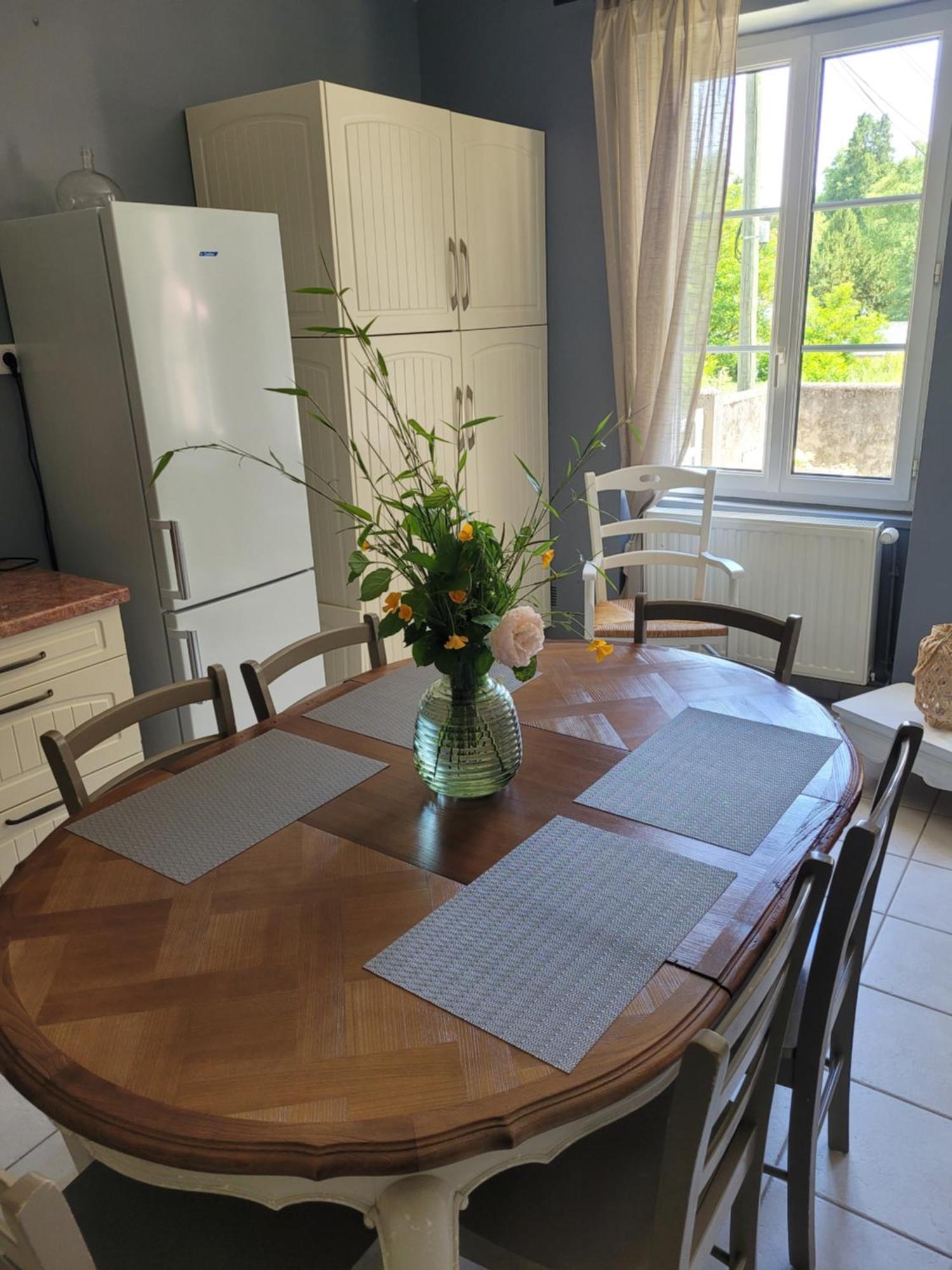 La Maison Aux Iris Pocé-sur-Cisse Exteriör bild